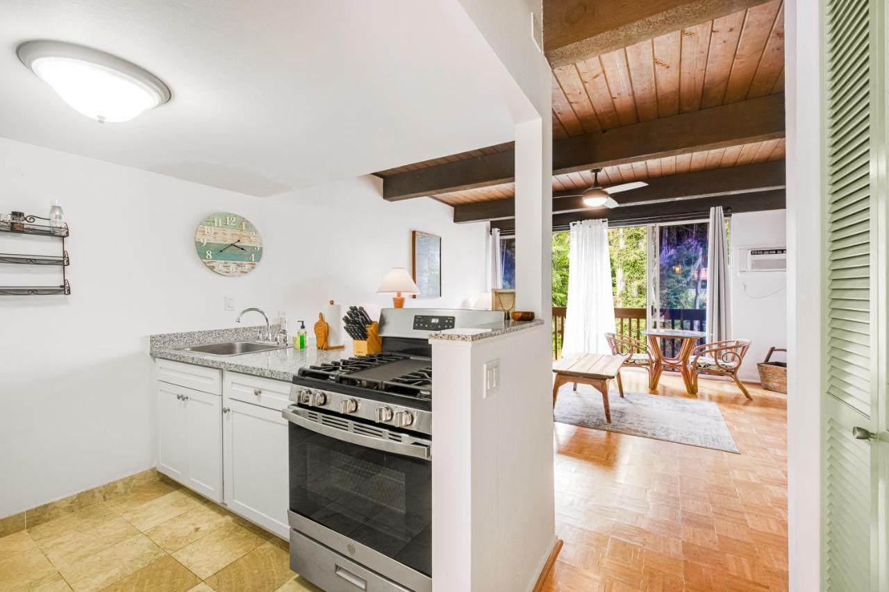 Kona Mansions D-226 Appartement Kailua-Kona Buitenkant foto